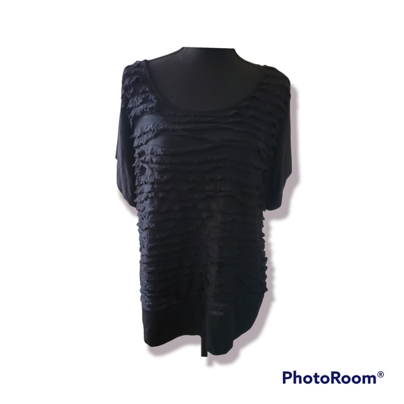 Black Top With Ruffles - Picture 1 of 2